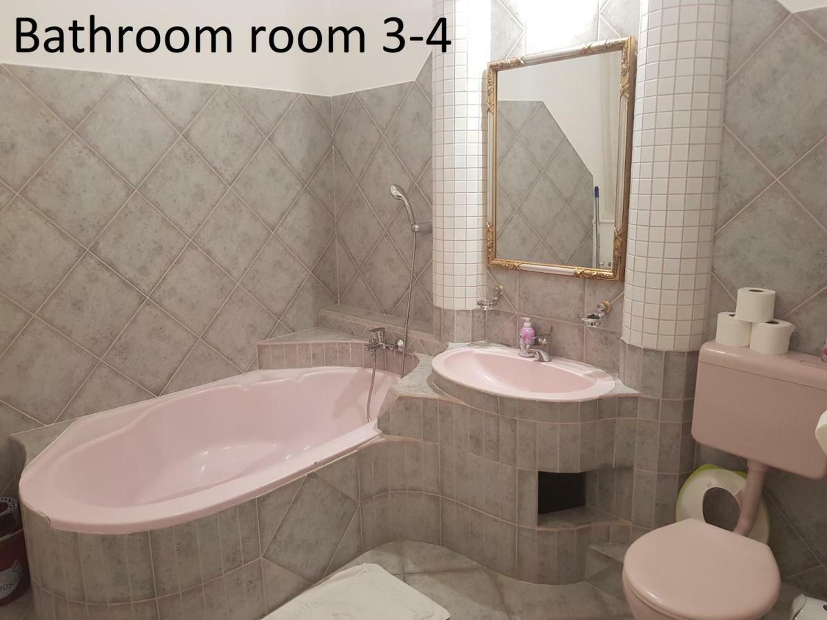 Zoli Apartmanok-Zoli Koelcsey 19 Villa Hajdúszoboszló Exterior foto