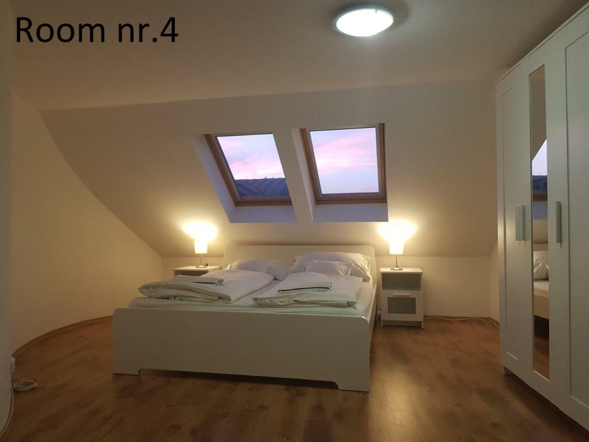 Zoli Apartmanok-Zoli Koelcsey 19 Villa Hajdúszoboszló Exterior foto